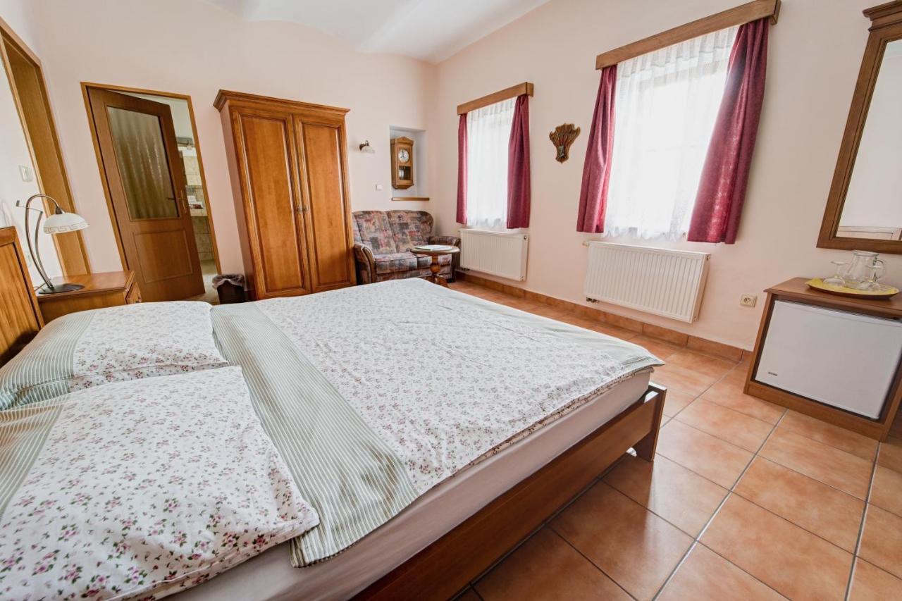 Rodinny Pension Antoni Cesky Krumlov Exterior photo